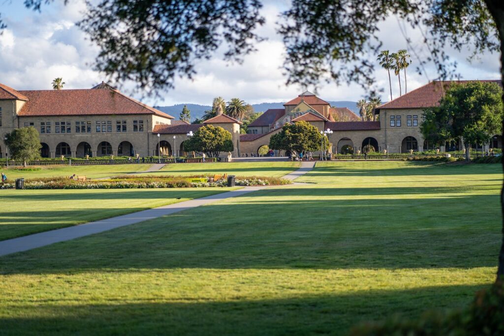 Stanford University: Artificial Intelligence Professional Program